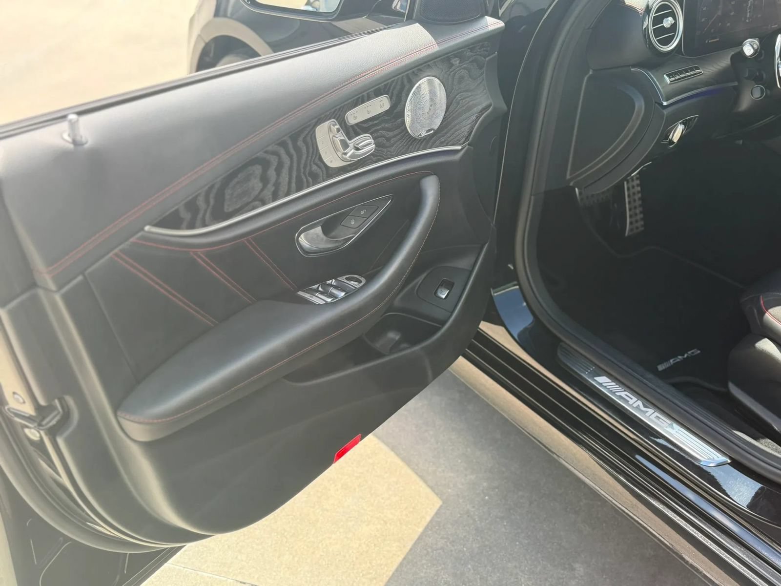 Used 2018 Mercedes-Benz E 43 AMG 4MATIC Sedan image 22