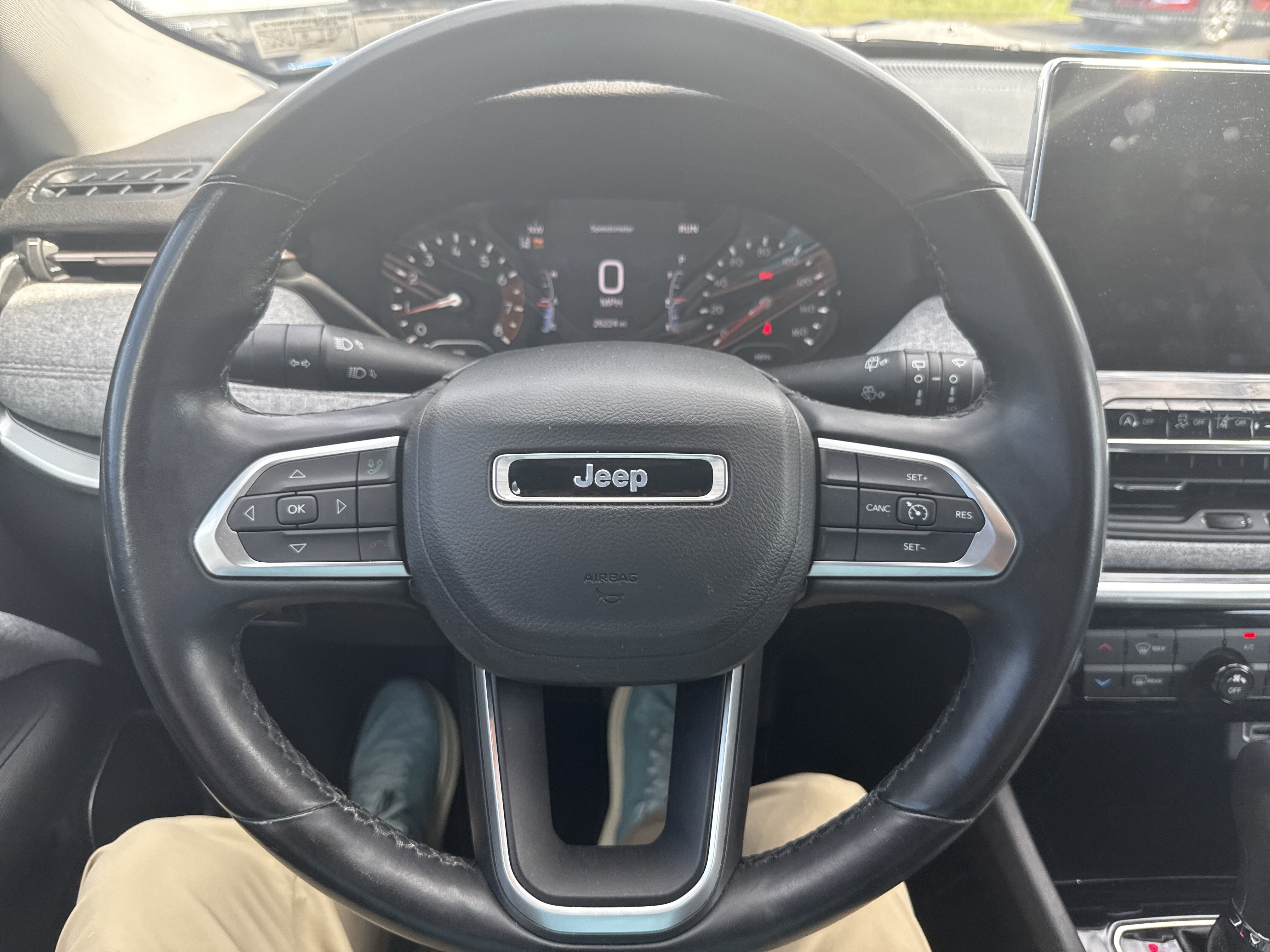 Used 2022 Jeep Compass Latitude AWD/4WD image 18