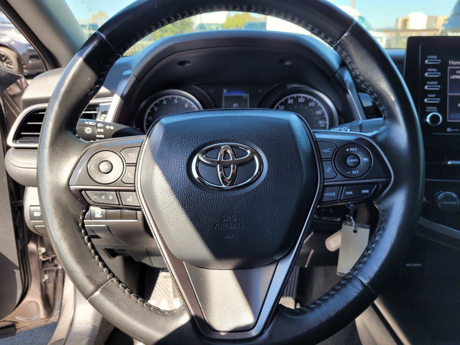 Used 2023 Toyota Camry SE FWD image 34