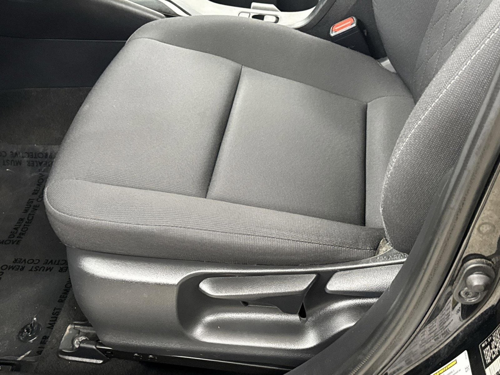 Used 2023 Toyota Corolla LE image 18