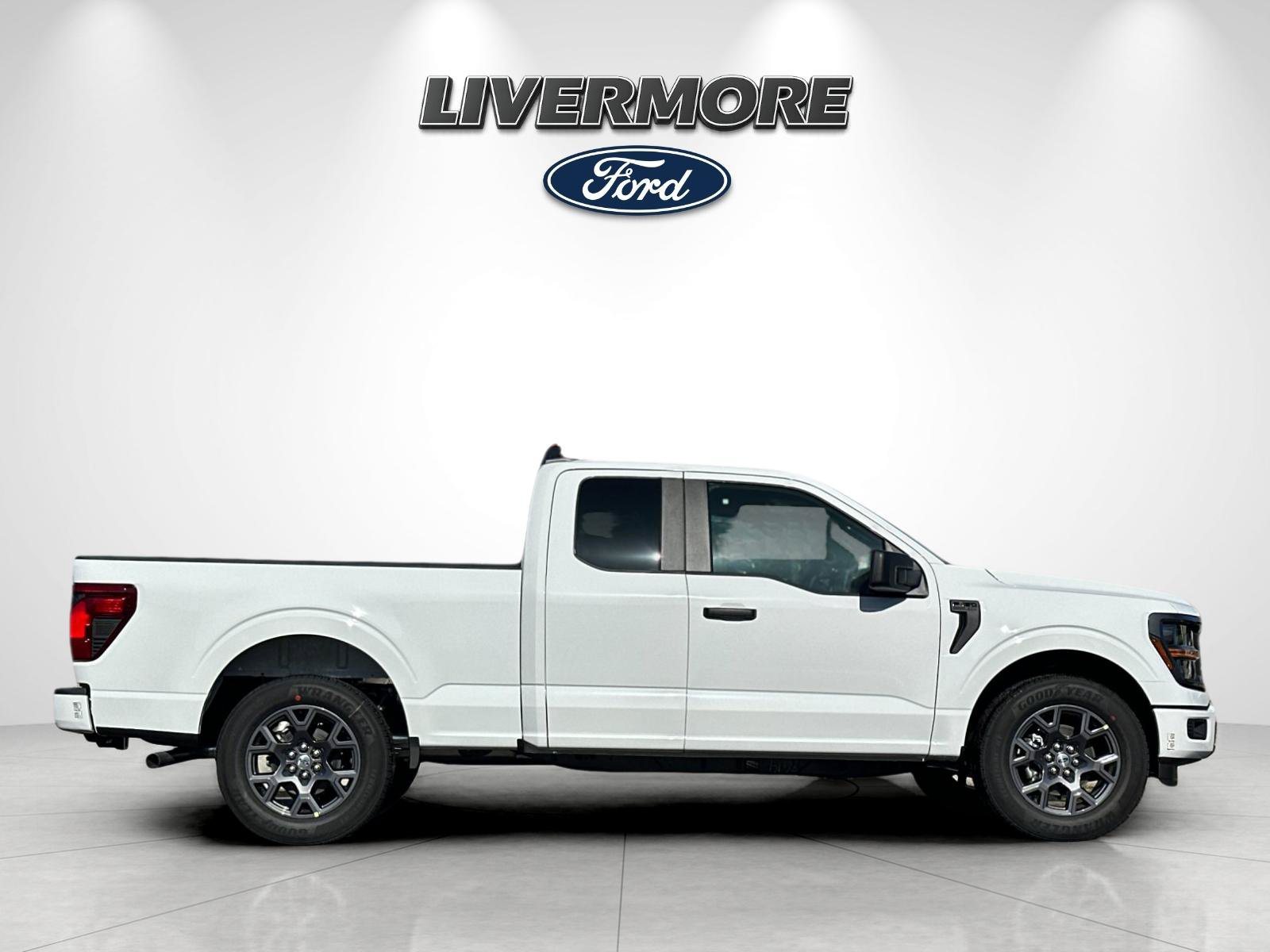 New 2026 Ford F150 STX w/ Equipment Group 200A RWD image 2