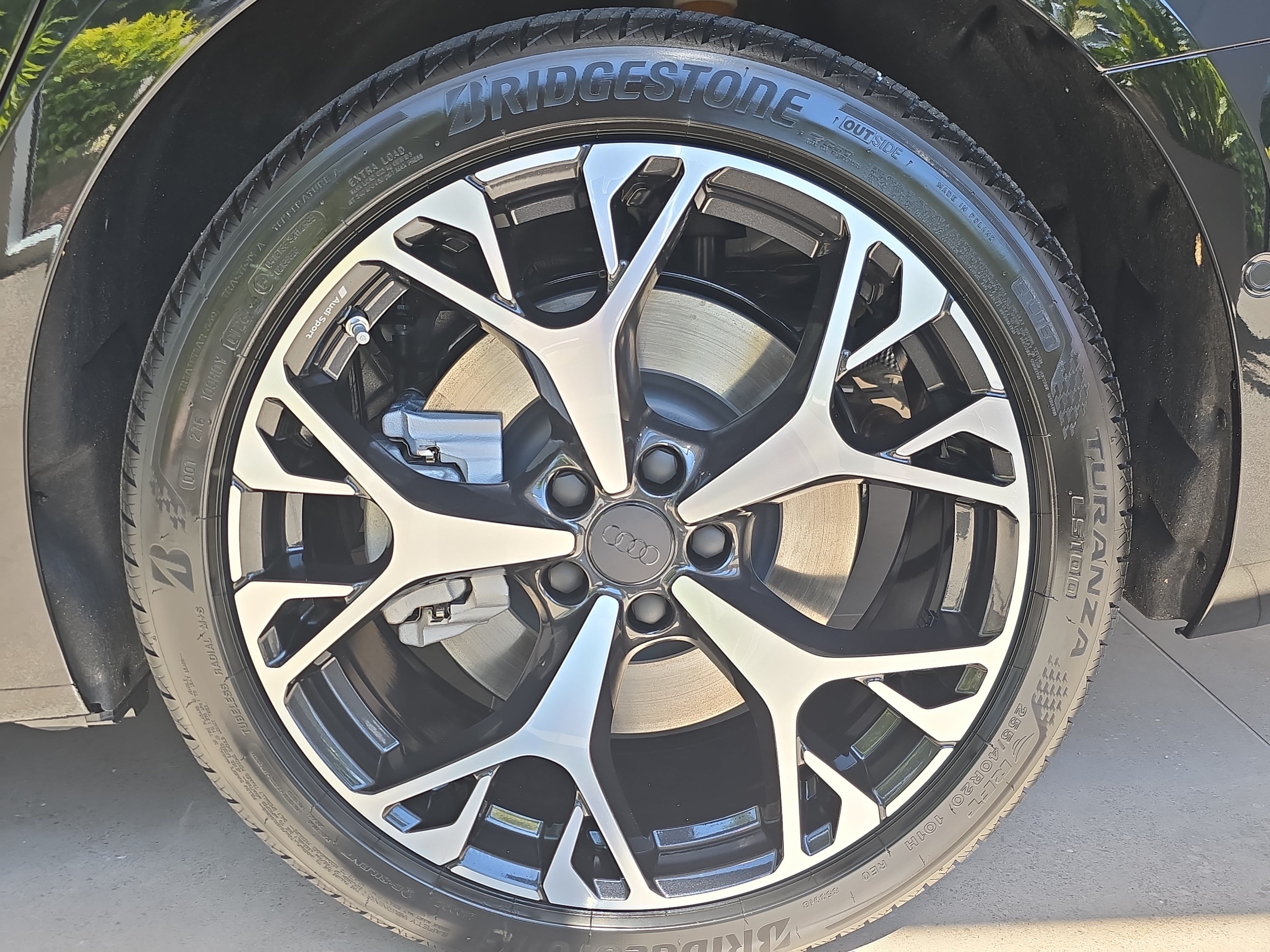 New 2026 Audi A6 Premium Plus AWD/4WD image 32