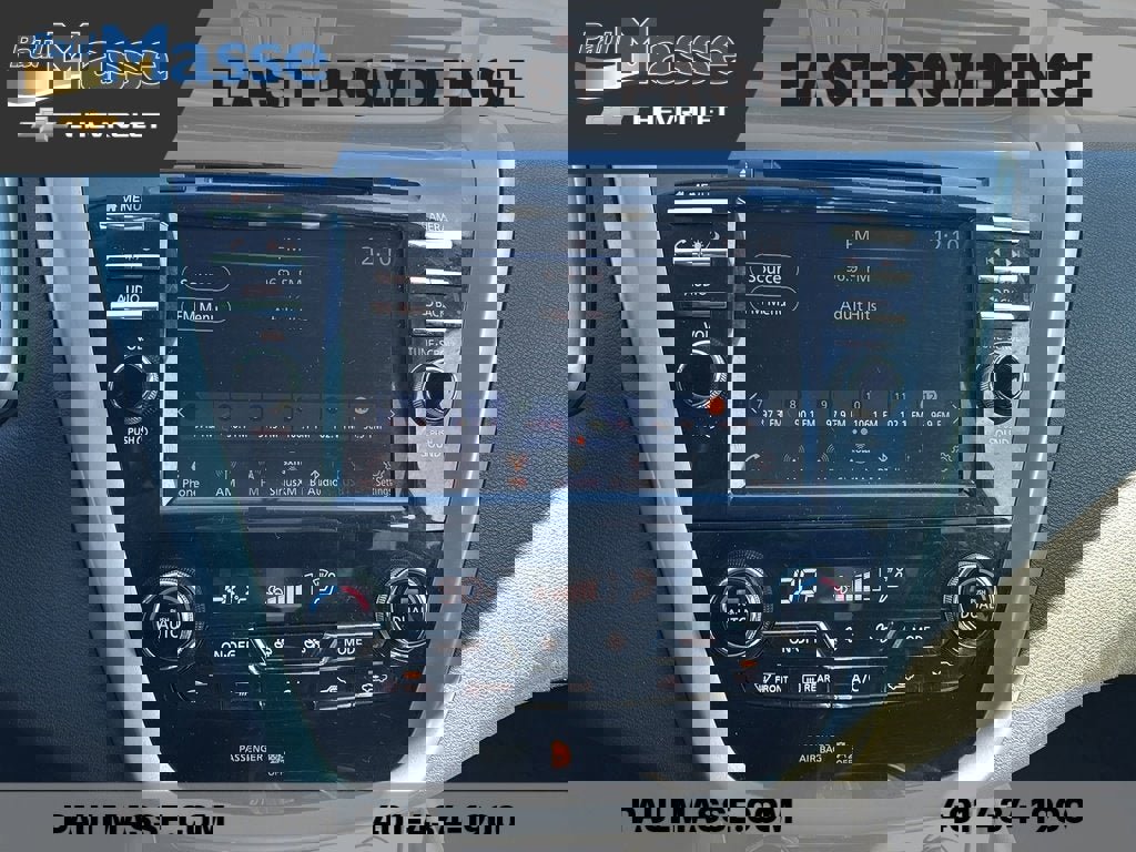 Used 2019 Nissan Murano S image 14