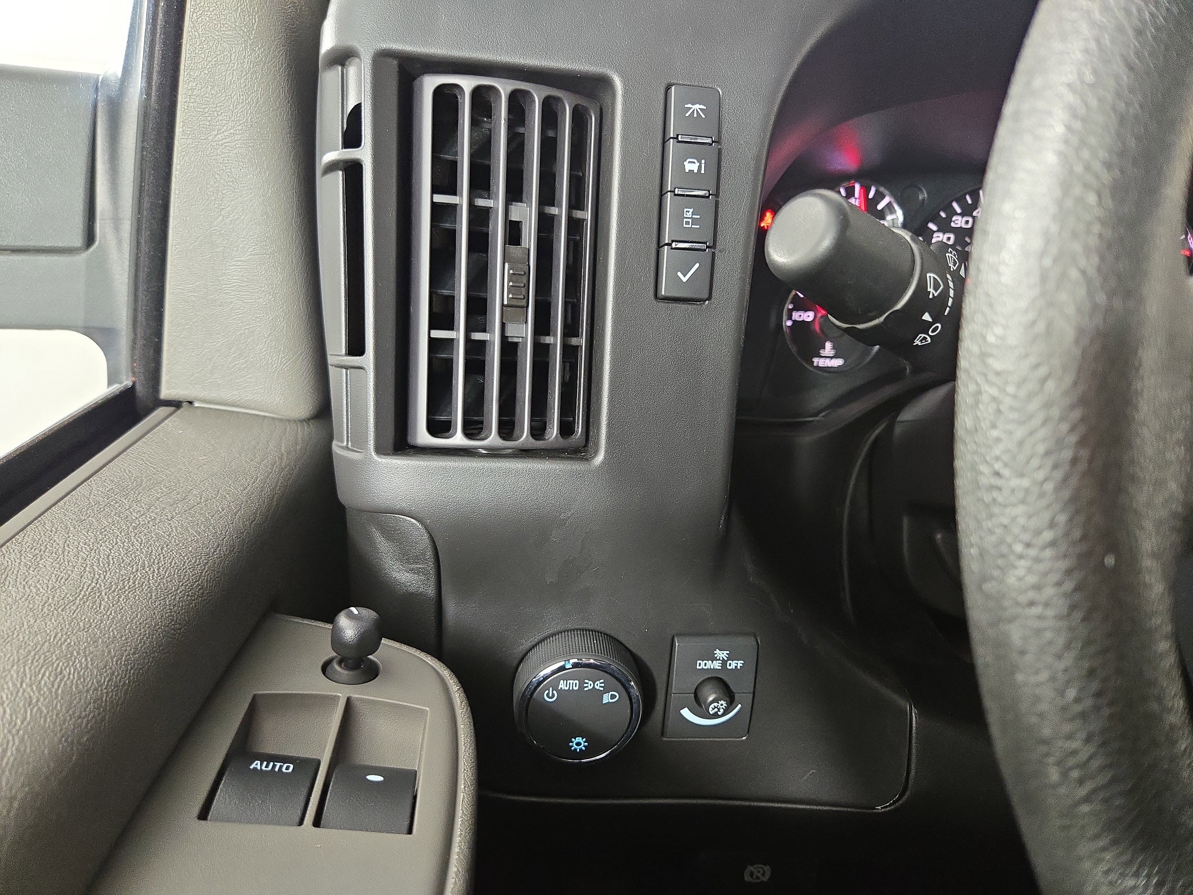 Certified 2023 GMC Savana 2500 w/ Driver Convenience Package image 27