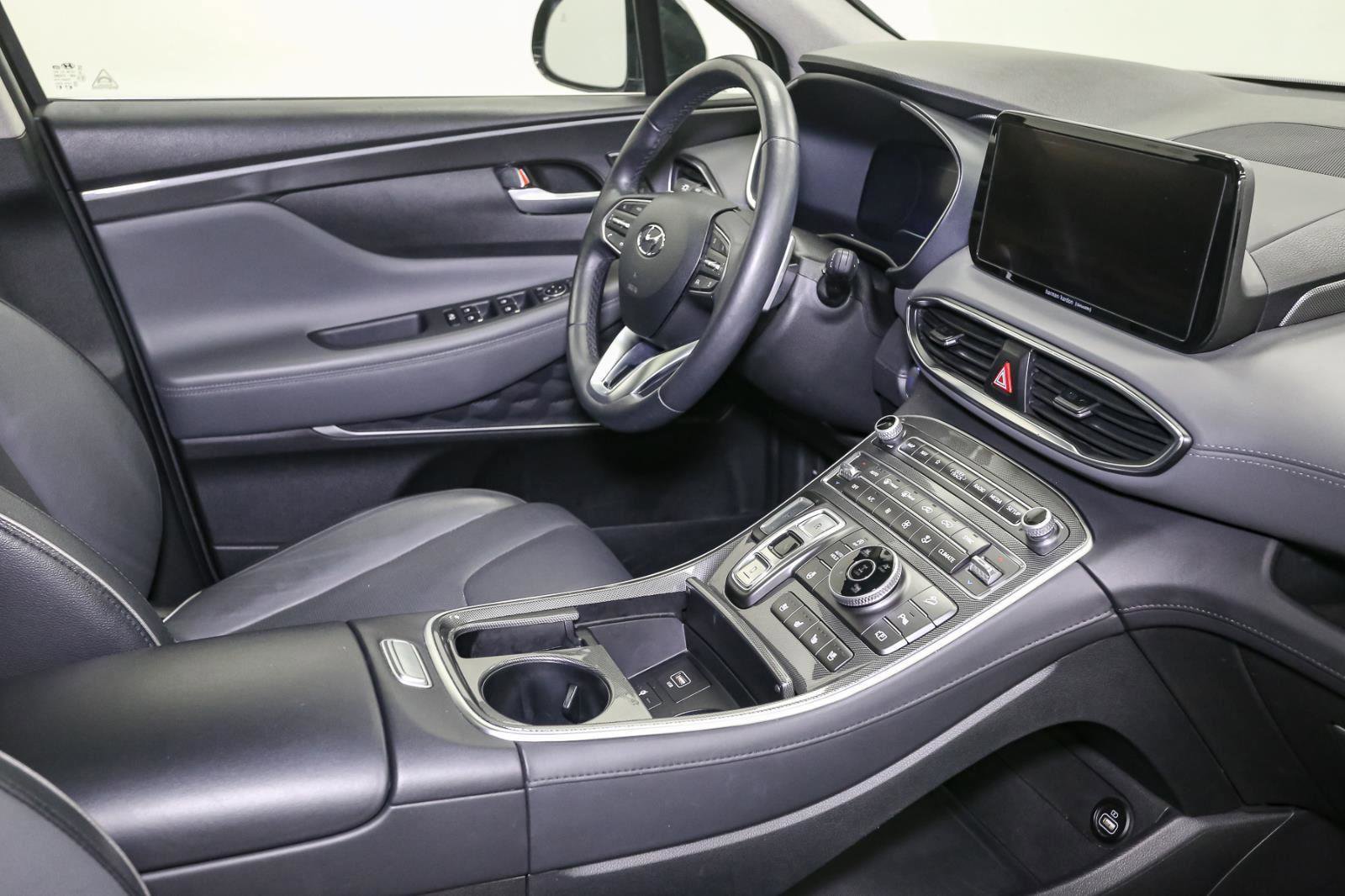 Used 2023 Hyundai Santa Fe Limited image 21