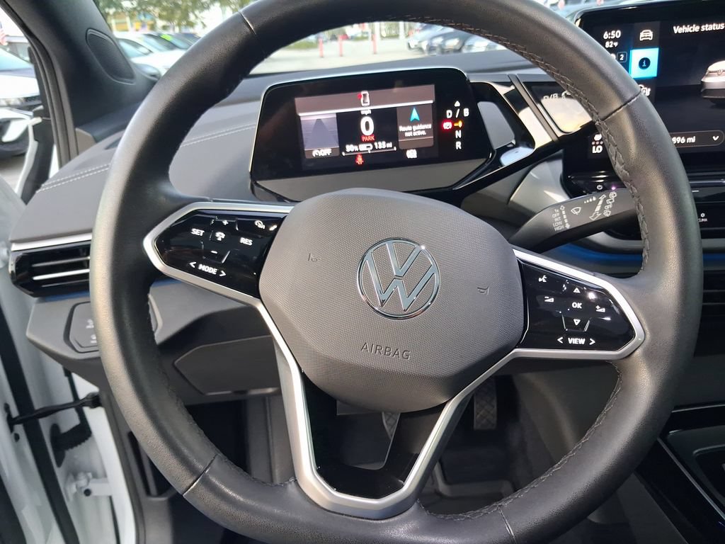 Used 2023 Volkswagen ID.4 Pro S AWD/4WD image 16