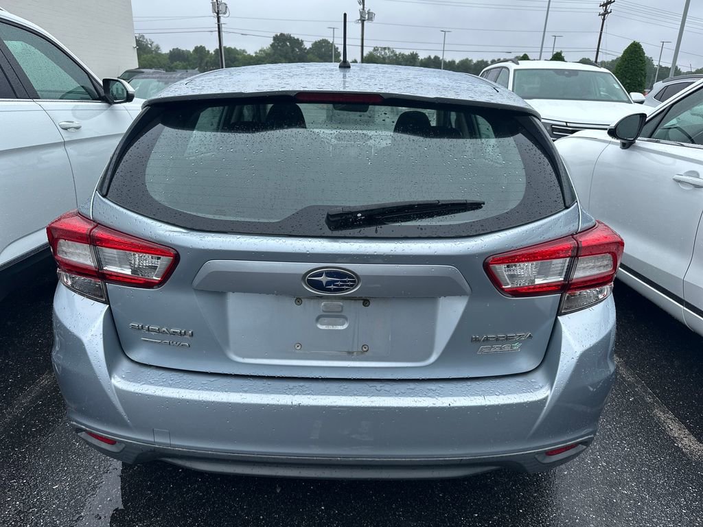Used 2017 Subaru Impreza 2.0i AWD/4WD image 3