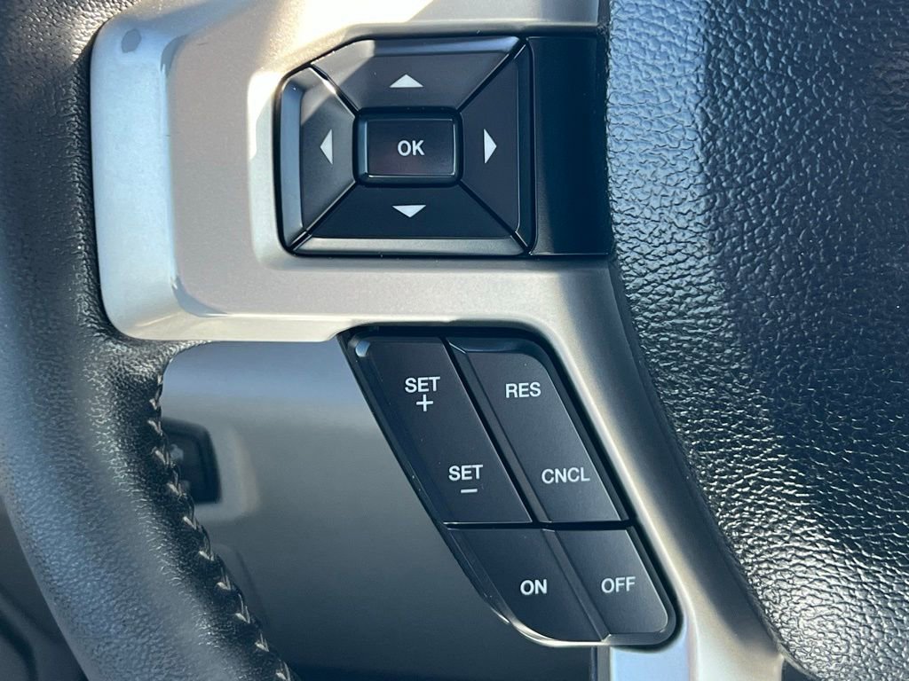 Used 2018 Ford F150 Lariat image 37