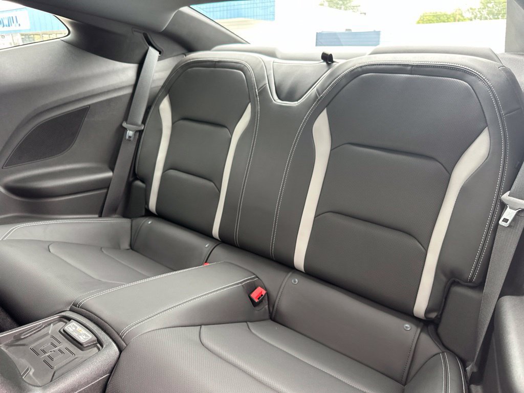 Used 2022 Chevrolet Camaro SS RWD image 21