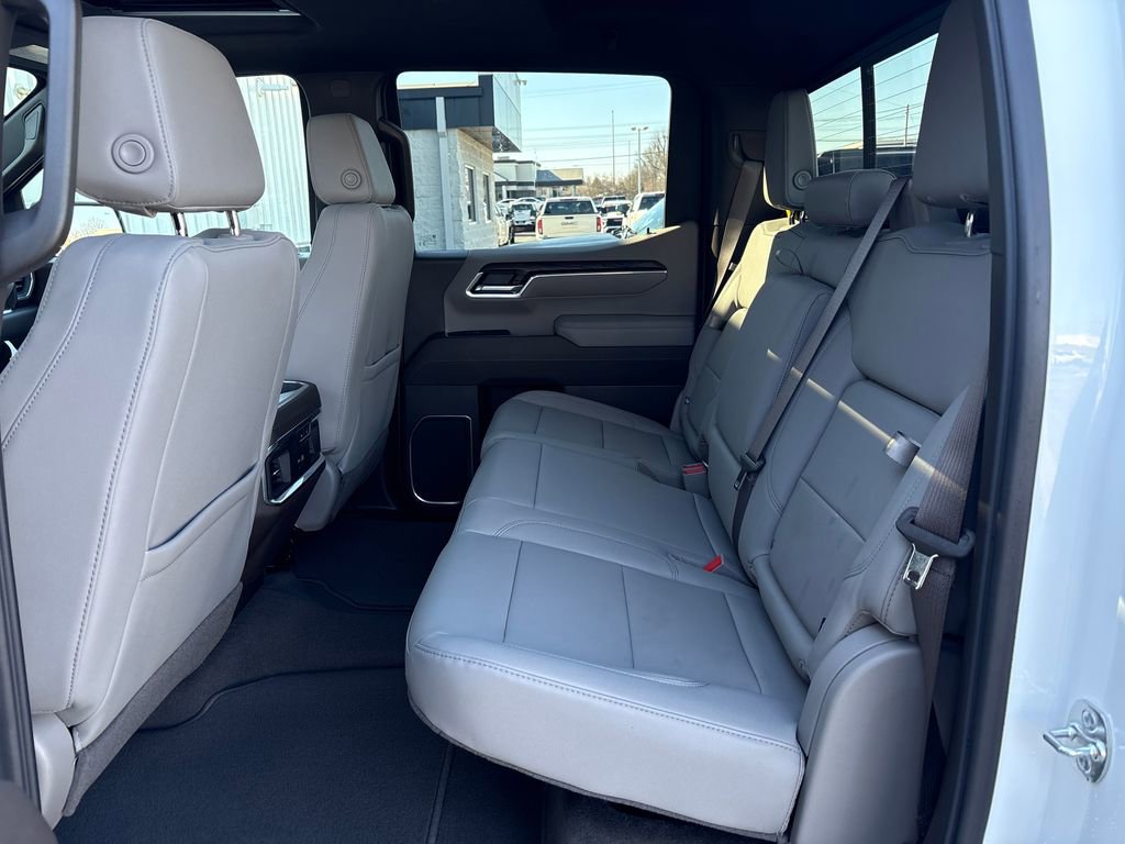 New 2026 GMC Sierra 1500 SLT w/ SLT Premium Plus Package image 42