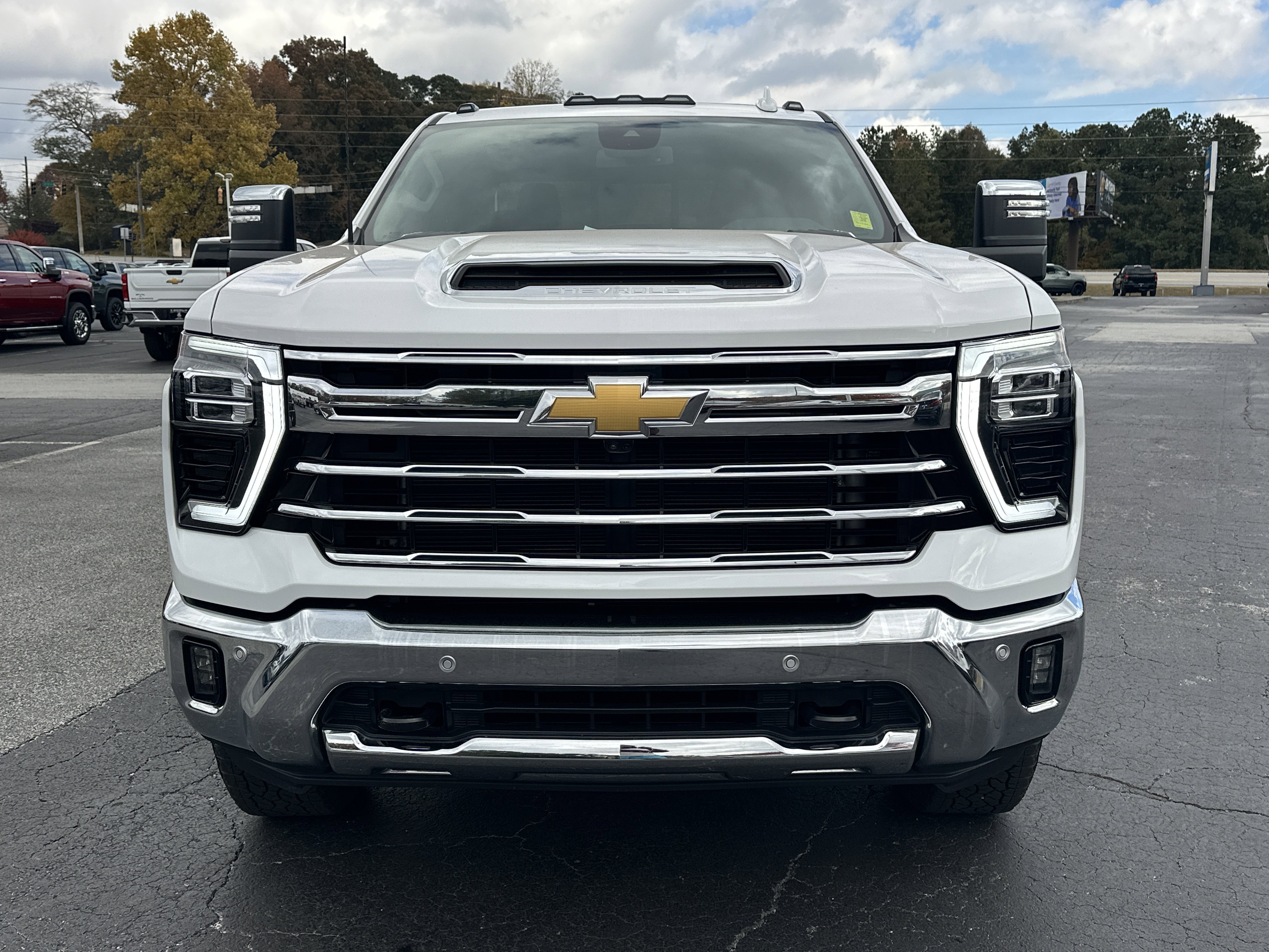 Certified 2025 Chevrolet Silverado 2500 LTZ w/ LTZ Plus Package image 3