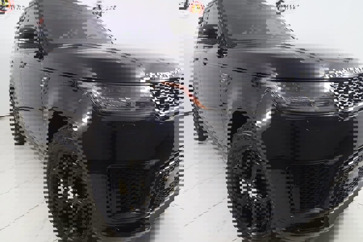 Used 2018 Land Rover Range Rover Sport HSE image 16