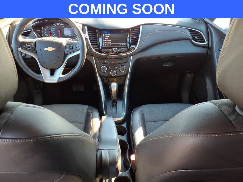 Used 2022 Chevrolet Trax LT w/ LT Convenience Package AWD/4WD image 11
