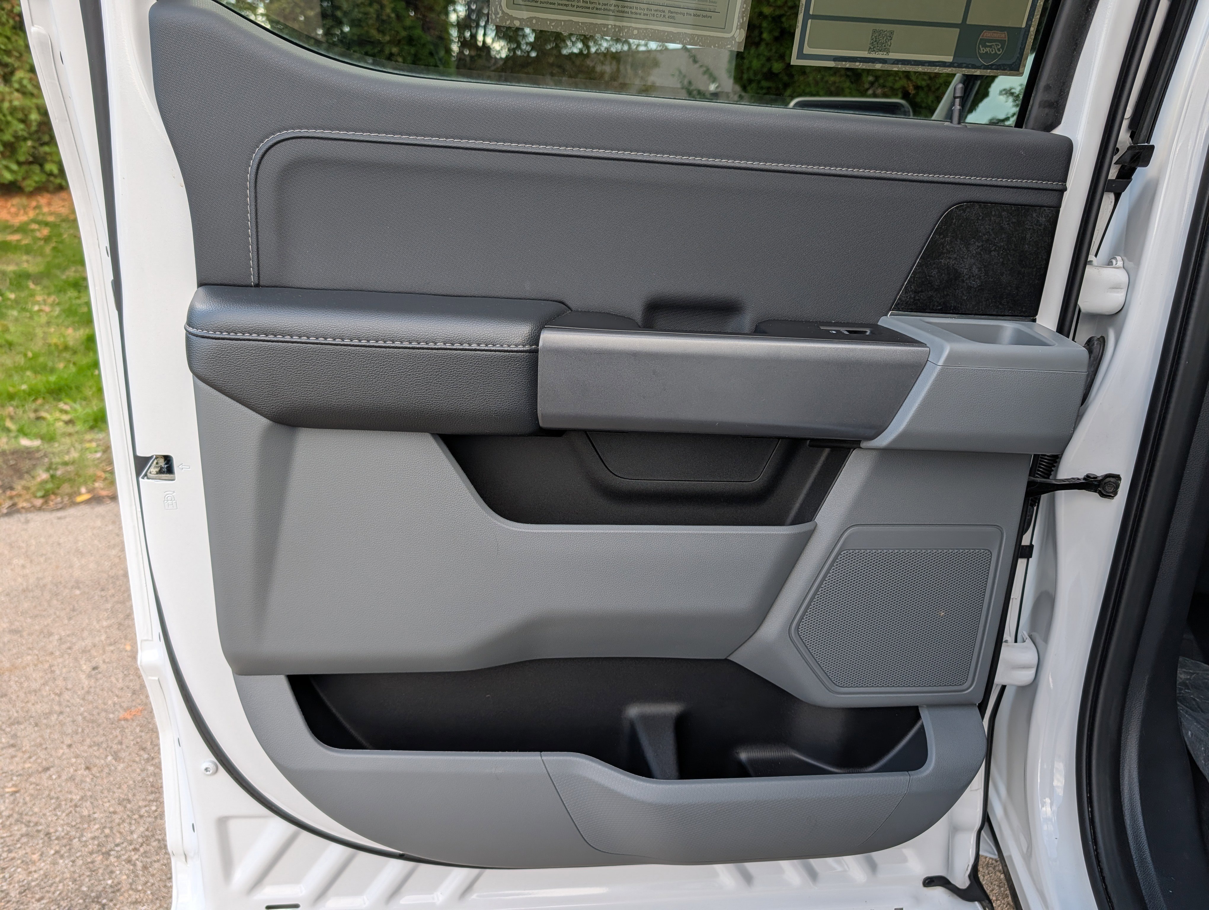 Used 2023 Ford F150 XLT w/ Equipment Group 302A High image 37