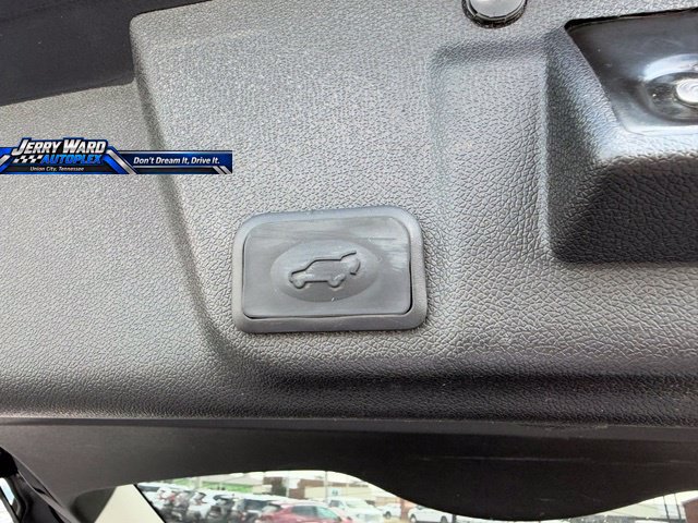 Used 2015 Buick Enclave Leather AWD/4WD image 23