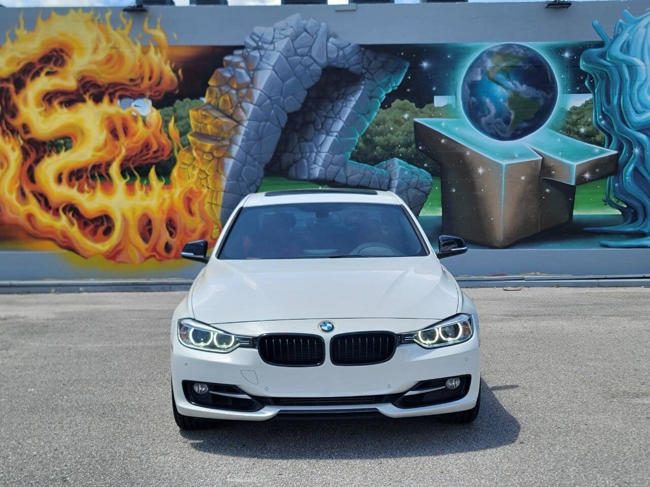 Used 2015 BMW 335i Sedan RWD image 3