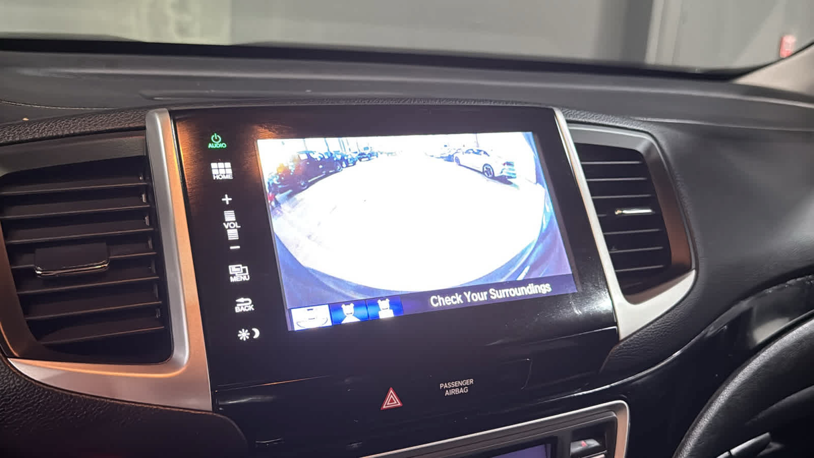 Used 2016 Honda Pilot Touring image 16