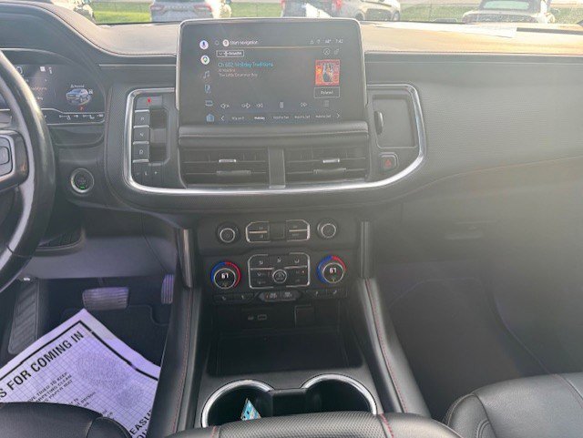 Used 2022 Chevrolet Tahoe RST w/ Luxury Package AWD/4WD image 19