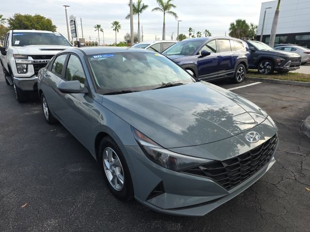 Used 2021 Hyundai Elantra SE