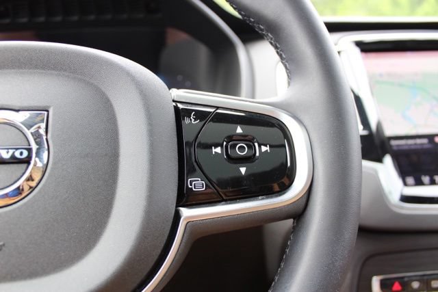 Certified 2025 Volvo XC90 T8 Ultra w/ Protection Package Premier AWD/4WD image 33