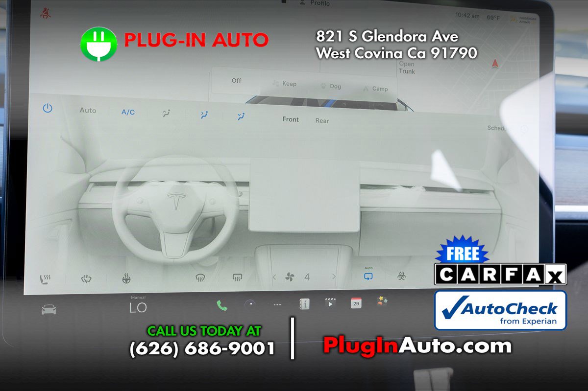 Used 2022 Tesla Model Y Long Range image 34