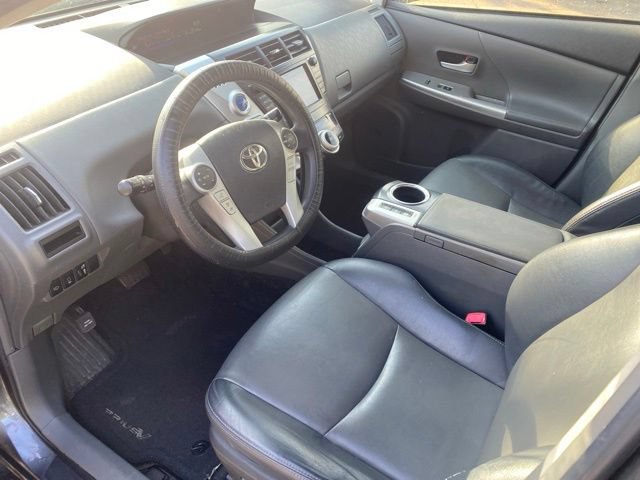 Used 2012 Toyota Prius V Five FWD image 14