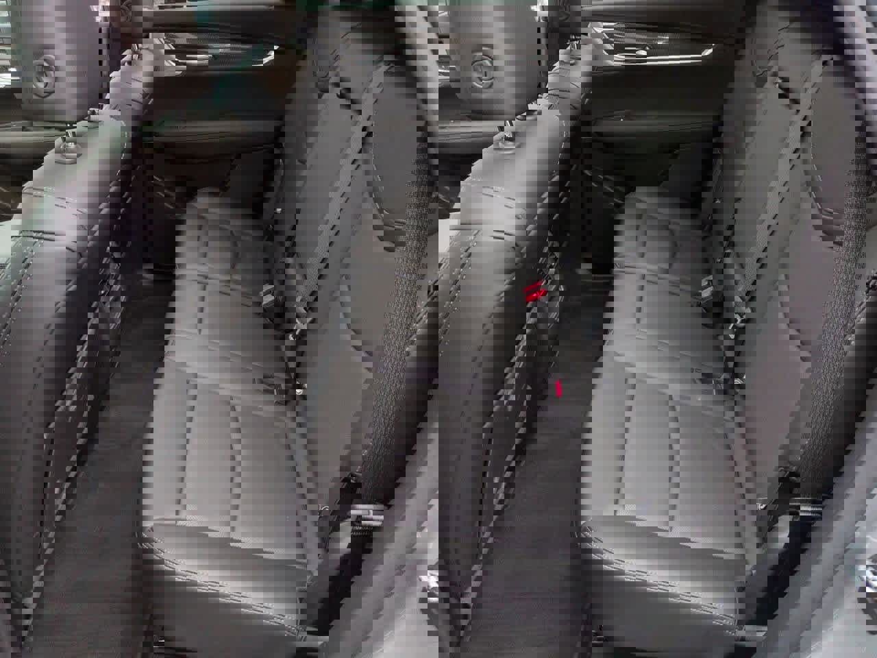 Used 2023 Cadillac XT5 Sportv image 20