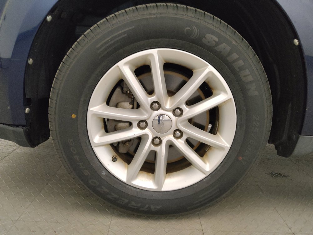 Used 2017 Dodge Journey SXT FWD image 31