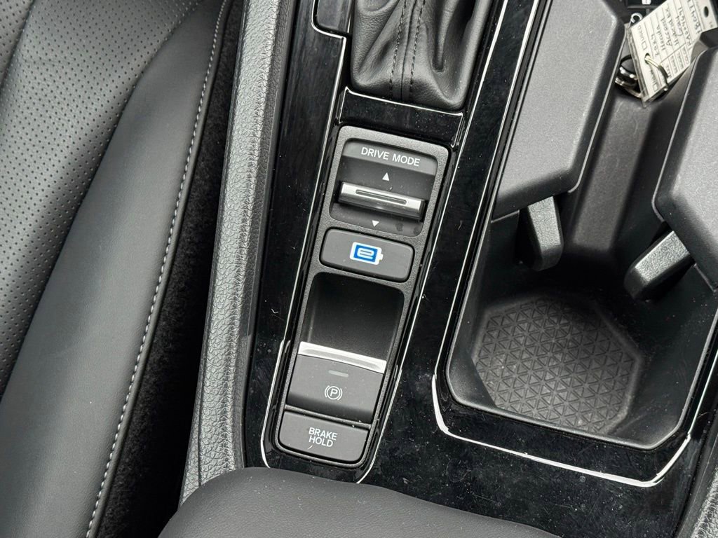 Used 2024 Honda Accord EX-L image 32