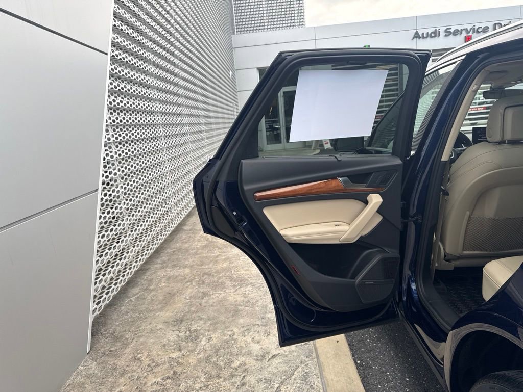 Certified 2023 Audi Q5 2.0T Prestige w/ Prestige Package AWD/4WD image 42