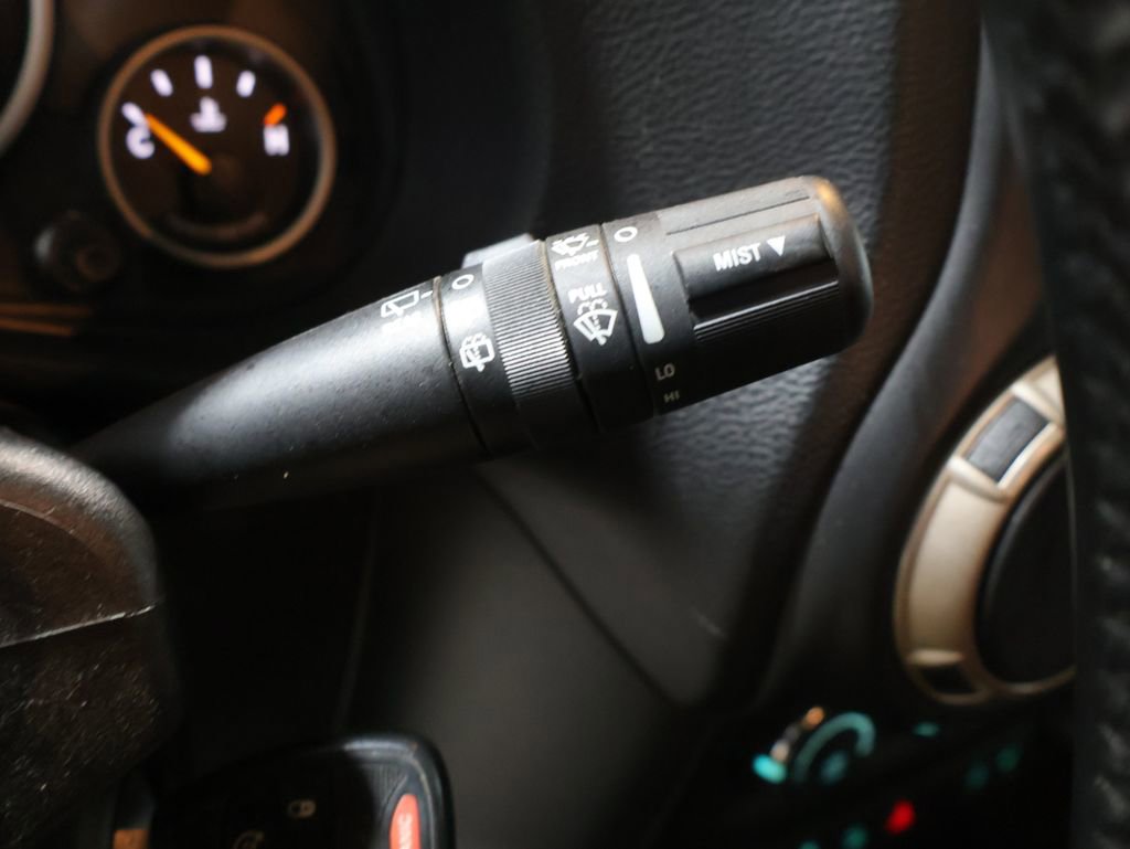 Used 2016 Jeep Wrangler Unlimited Sahara AWD/4WD image 33