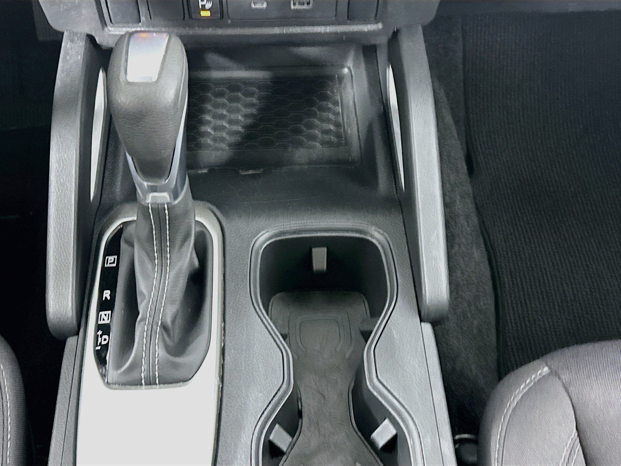 Used 2026 Nissan Frontier SV RWD image 25