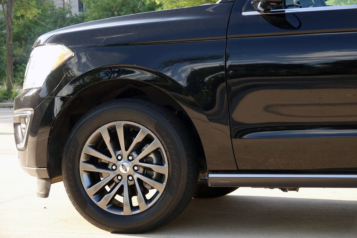 Used 2020 Ford Expedition Limited image 23