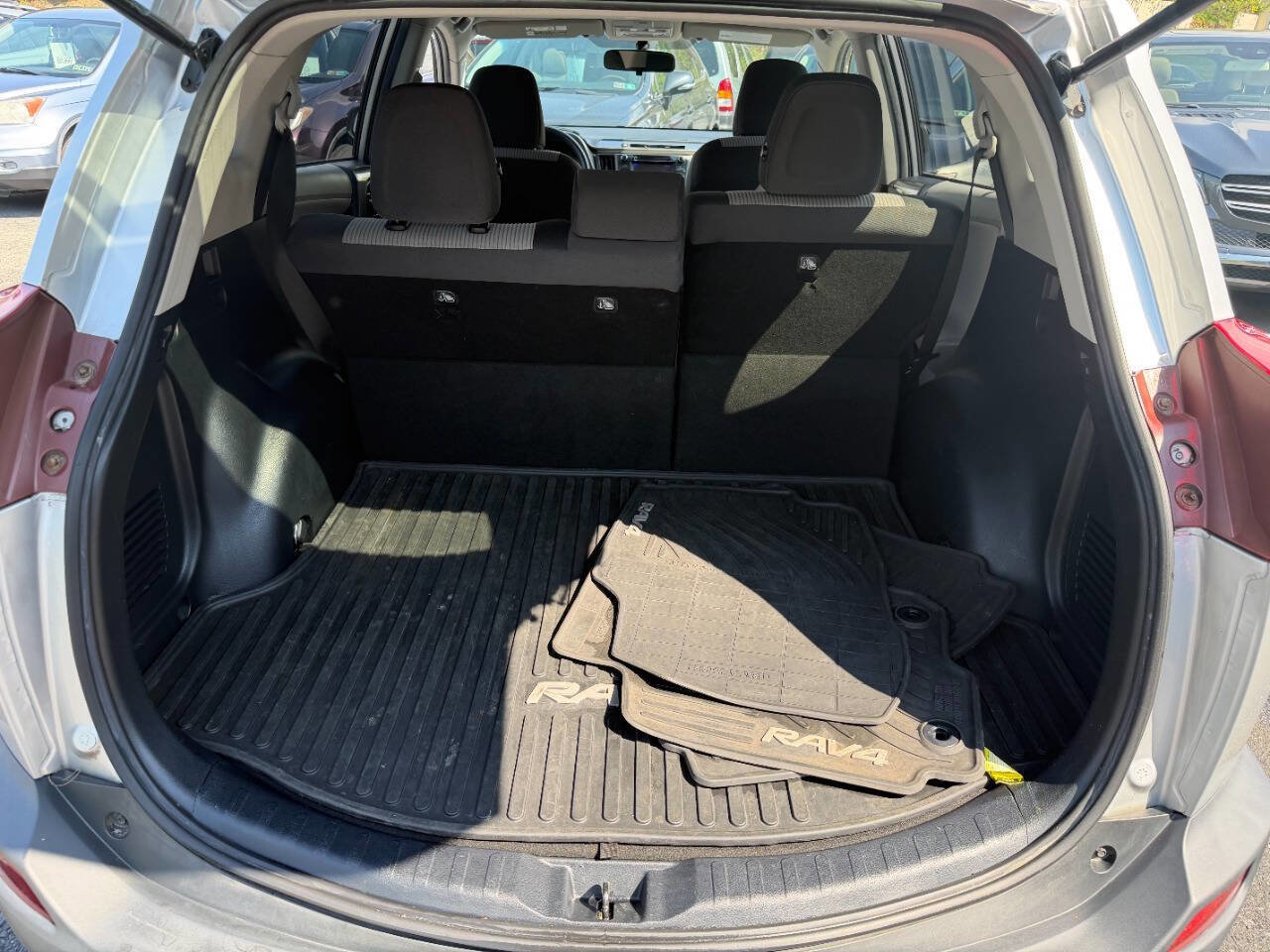 Used 2013 Toyota RAV4 LE AWD/4WD image 33