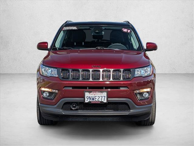 Used 2021 Jeep Compass Latitude w/ Sun and Sound Group FWD image 2