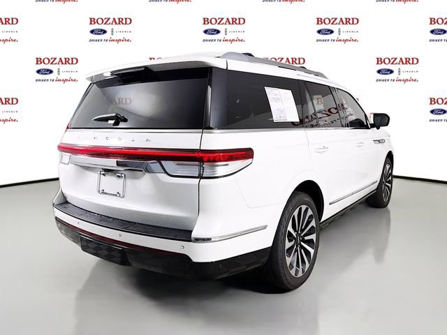 Used 2022 Lincoln Navigator Reserve AWD/4WD image 8