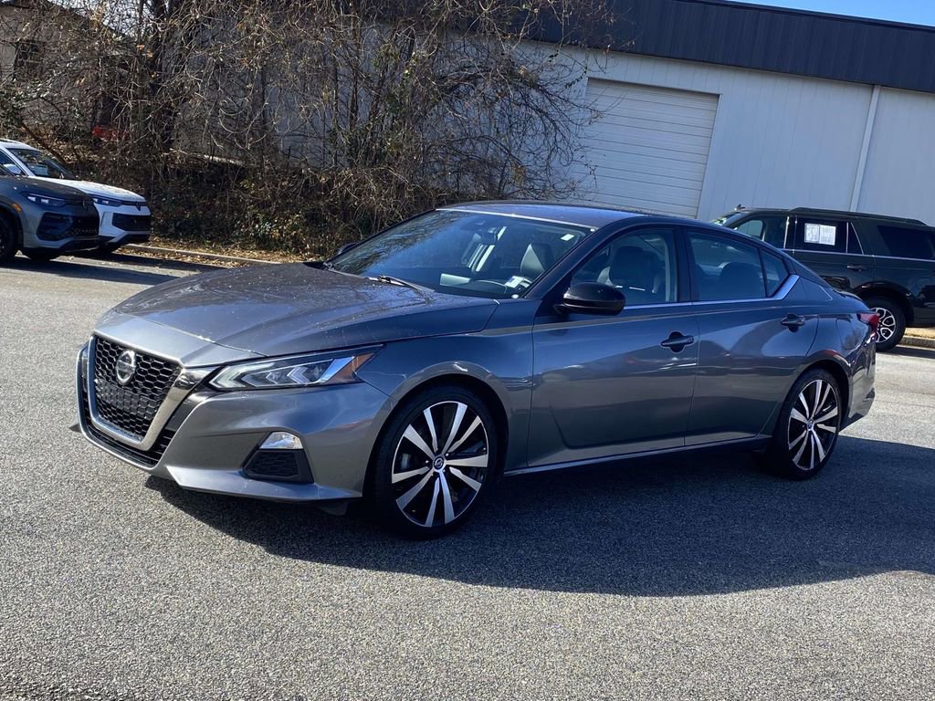 Used 2022 Nissan Altima 2.5 SR image 3
