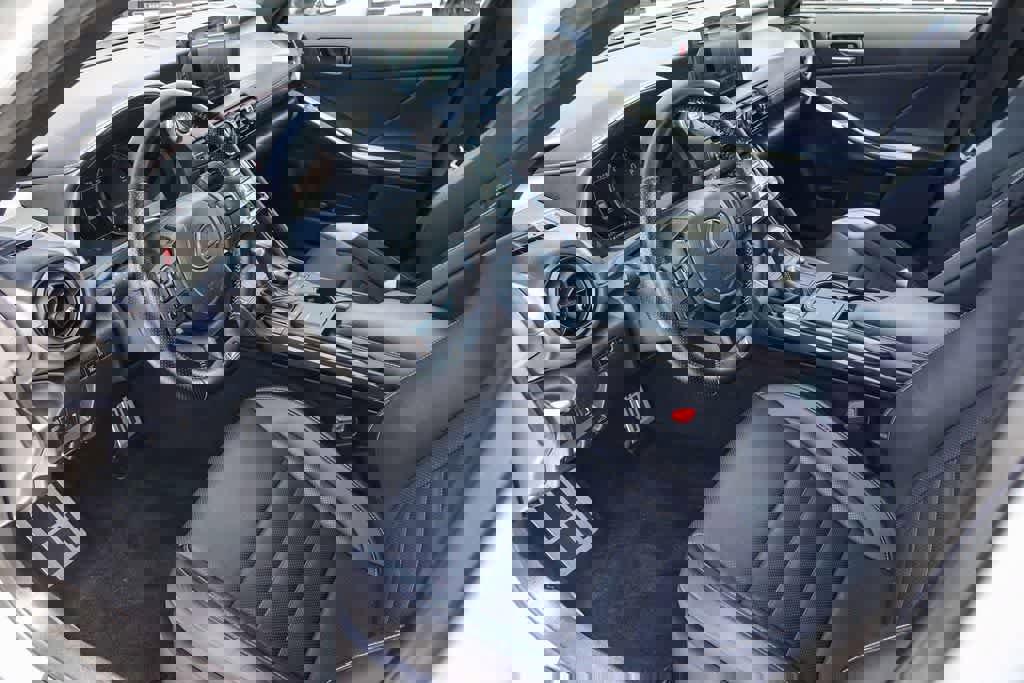 Used 2024 Lexus IS 350 F Sport RWD image 14