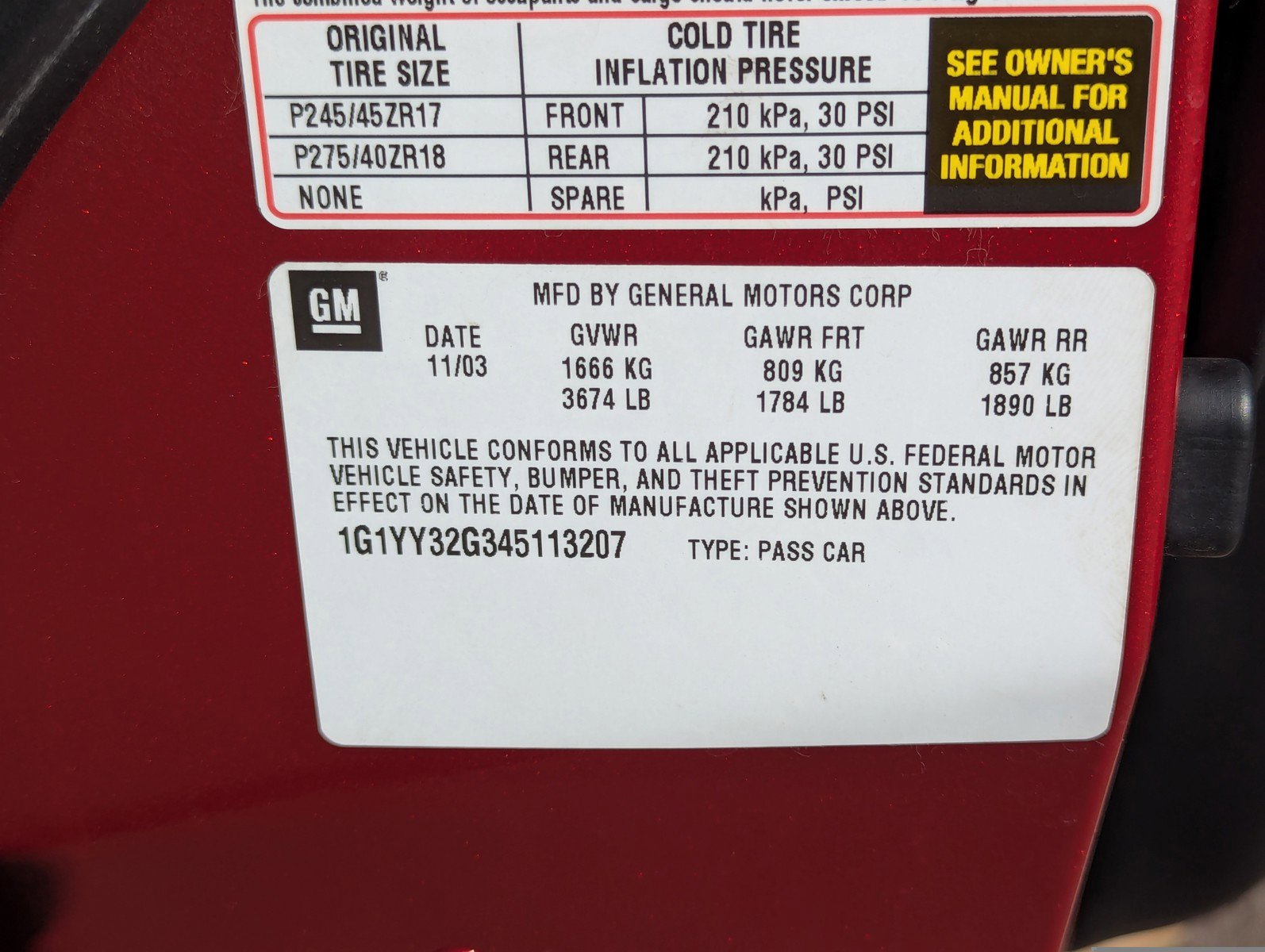 Used 2004 Chevrolet Corvette Convertible w/ Preferred Equipment Group image 35