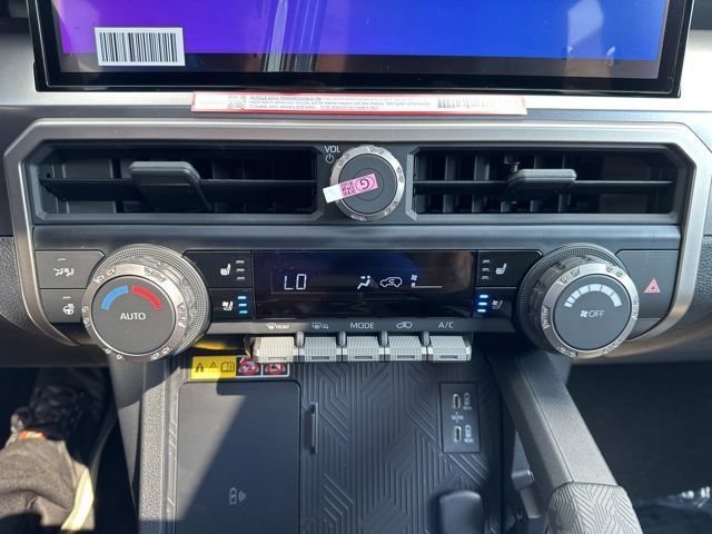 New 2026 Toyota 4Runner TRD Off-Road Premium w/ Tow Technology Package AWD/4WD image 18