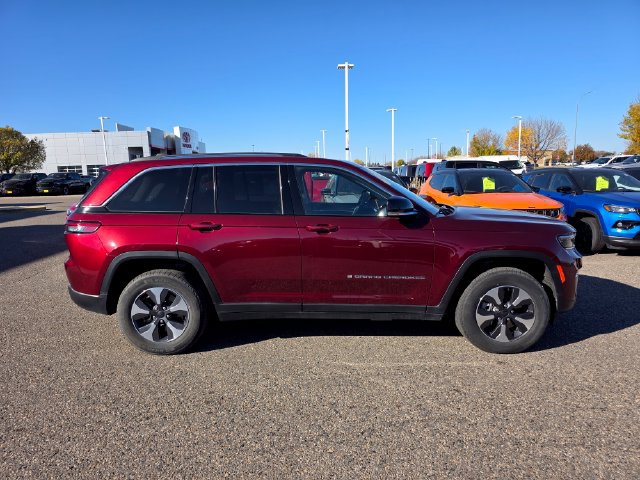 Used 2022 Jeep Grand Cherokee Limited 4xe AWD/4WD image 8