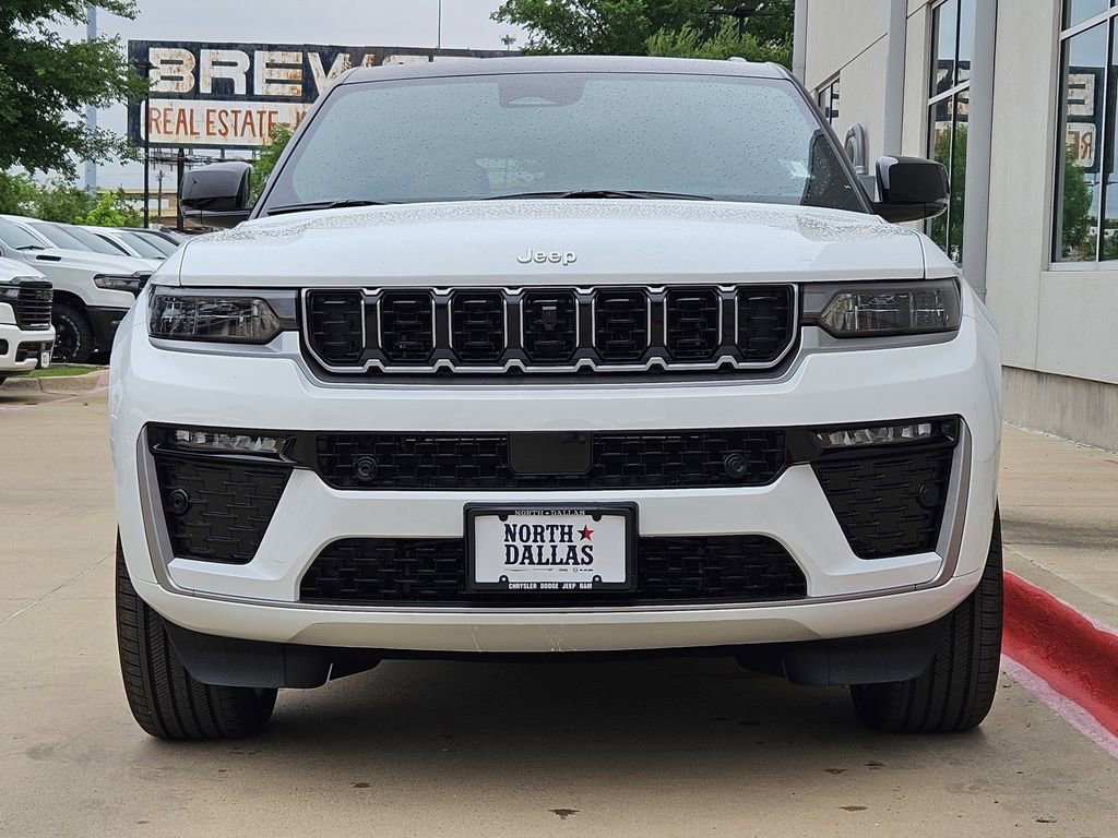 New 2026 Jeep Grand Cherokee Summit AWD/4WD image 5