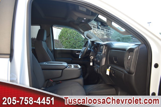 Certified 2021 Chevrolet Silverado 2500 Custom w/ Custom Value Package AWD/4WD image 23