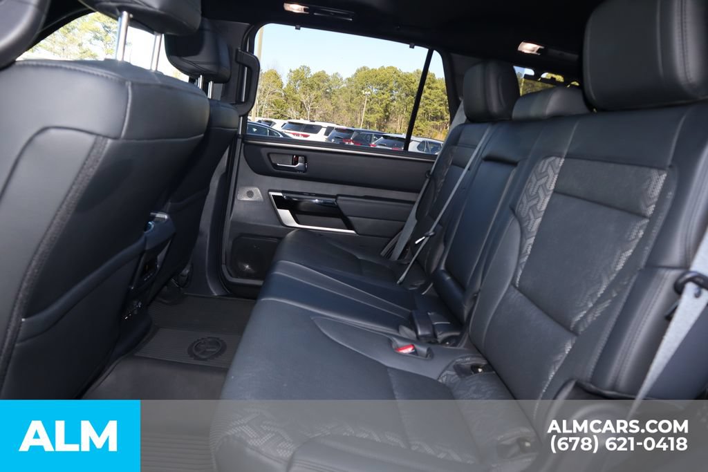 Used 2025 Toyota Sequoia Limited AWD/4WD image 18