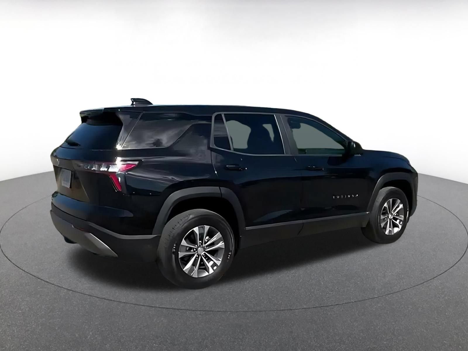 Used 2025 Chevrolet Equinox LT FWD image 15