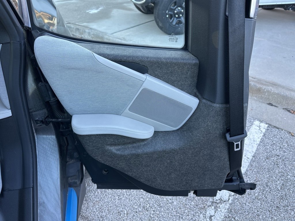Used 2015 BMW i3 Base image 47