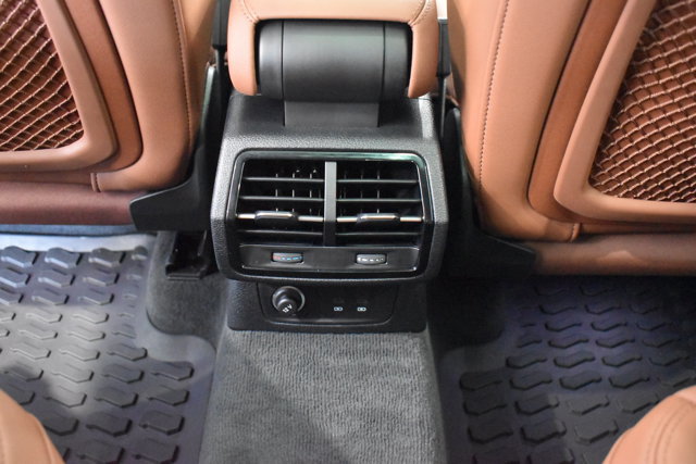 Used 2023 Audi Q3 2.0T Premium Plus w/ Premium Plus Package AWD/4WD image 25