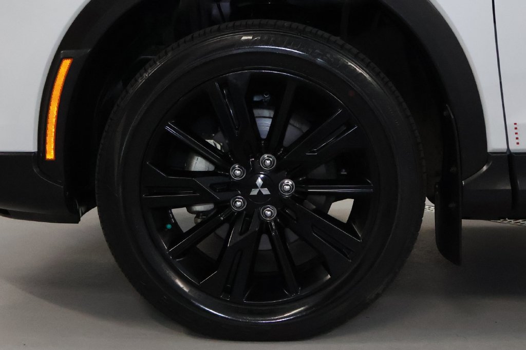Used 2023 Mitsubishi Eclipse Cross Ralliart AWD/4WD image 30