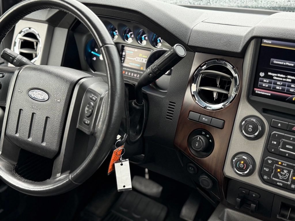 Used 2016 Ford F350 Lariat w/ Lariat Ultimate Package AWD/4WD image 12