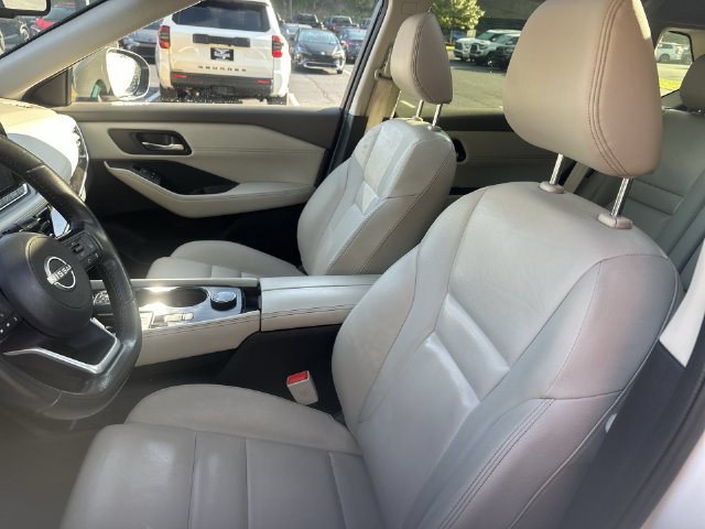 Used 2023 Nissan Rogue SL AWD/4WD image 16